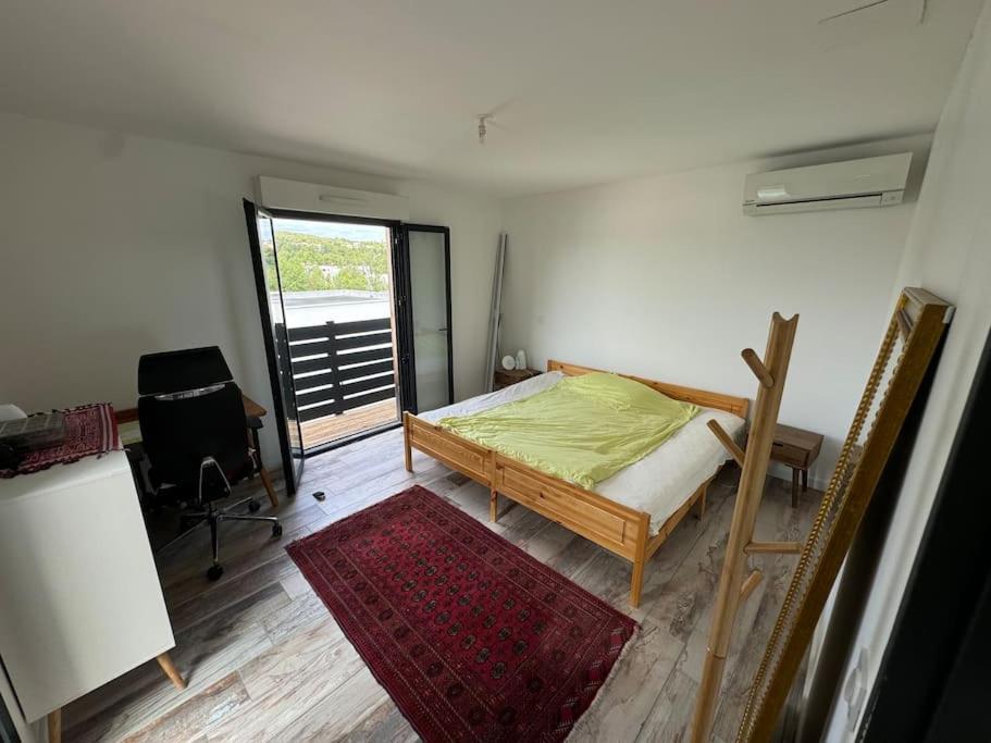 Luxury Villa With Pool And View Juvignac Esterno foto