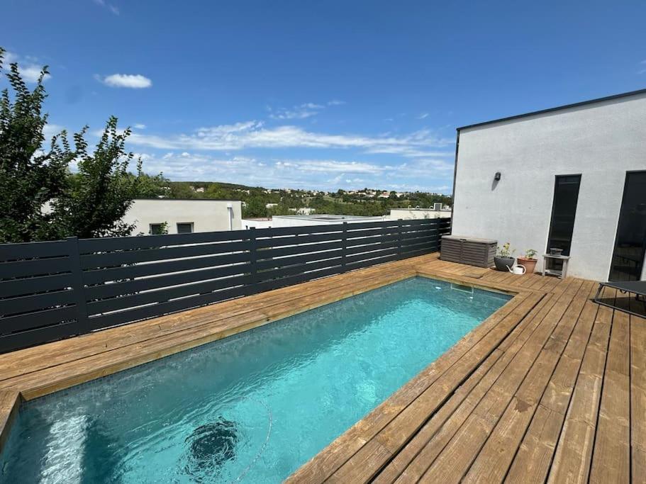 Luxury Villa With Pool And View Juvignac Esterno foto