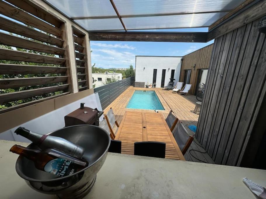 Luxury Villa With Pool And View Juvignac Esterno foto