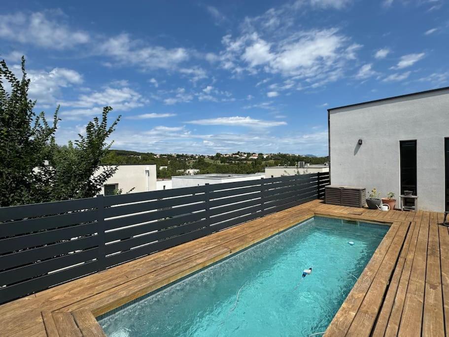 Luxury Villa With Pool And View Juvignac Esterno foto